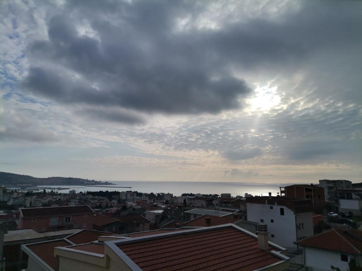 Lux Seaview Appartement *